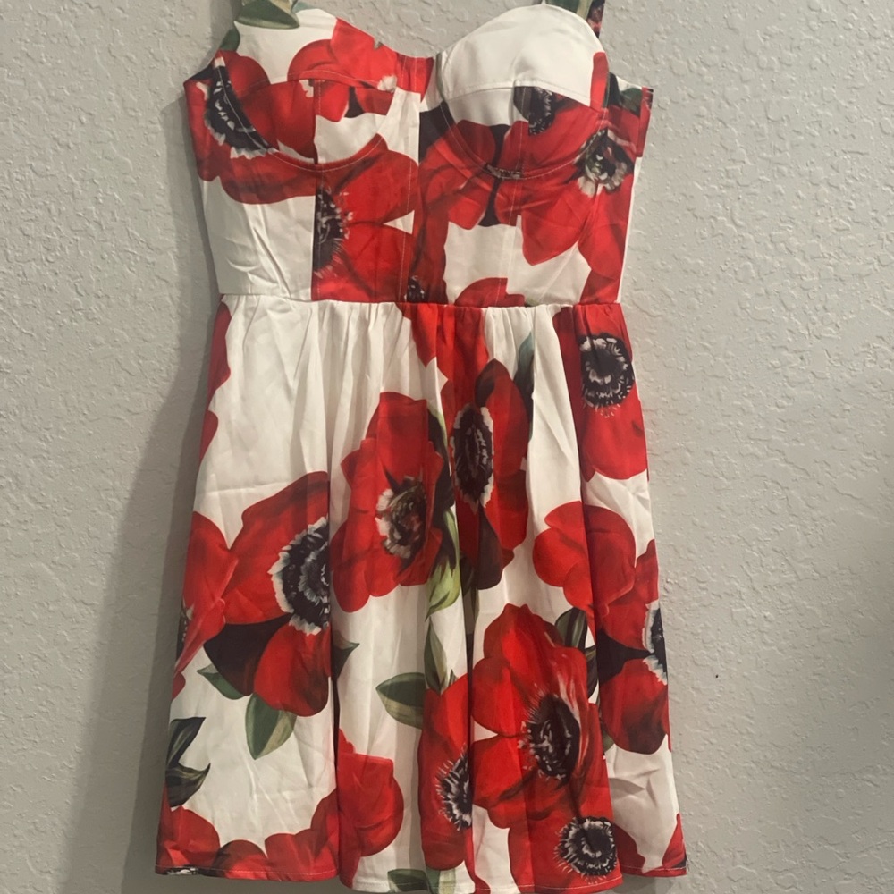 Vibrant Dress with Red Floral L